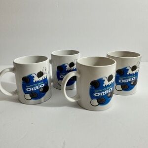 Set of 4 vintage Nabisco Oreo "How Do You Eat An Oreo?" collectible ceramic mugs